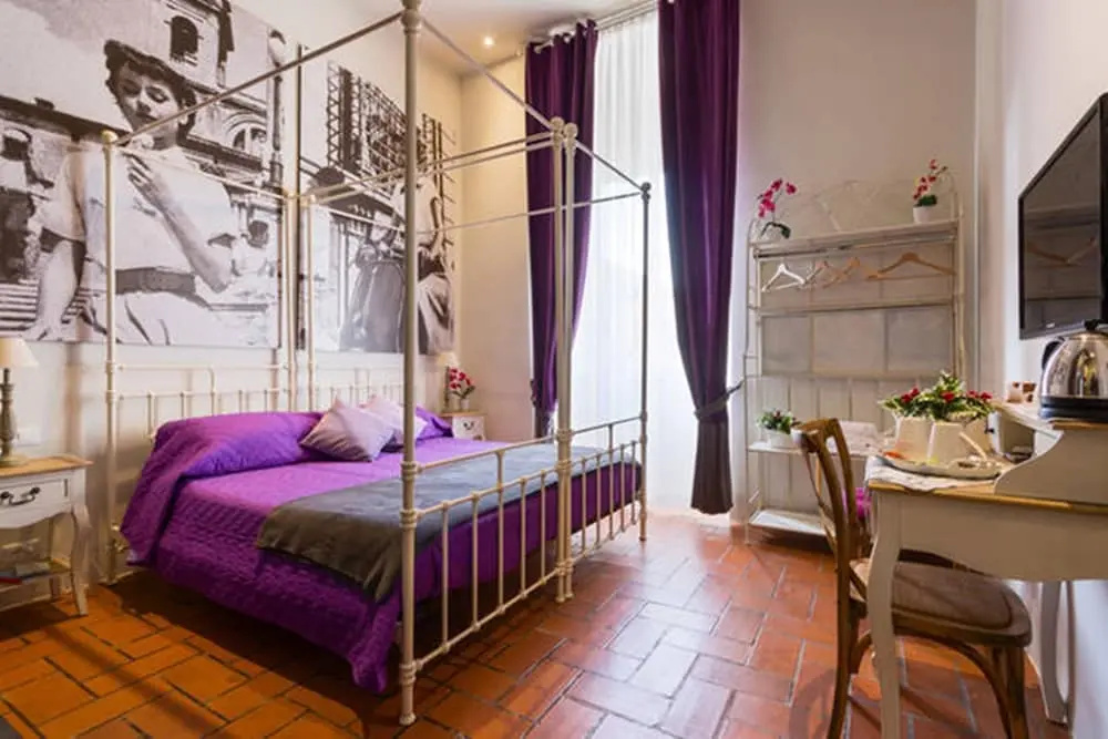 Standard Double room (full double bed)