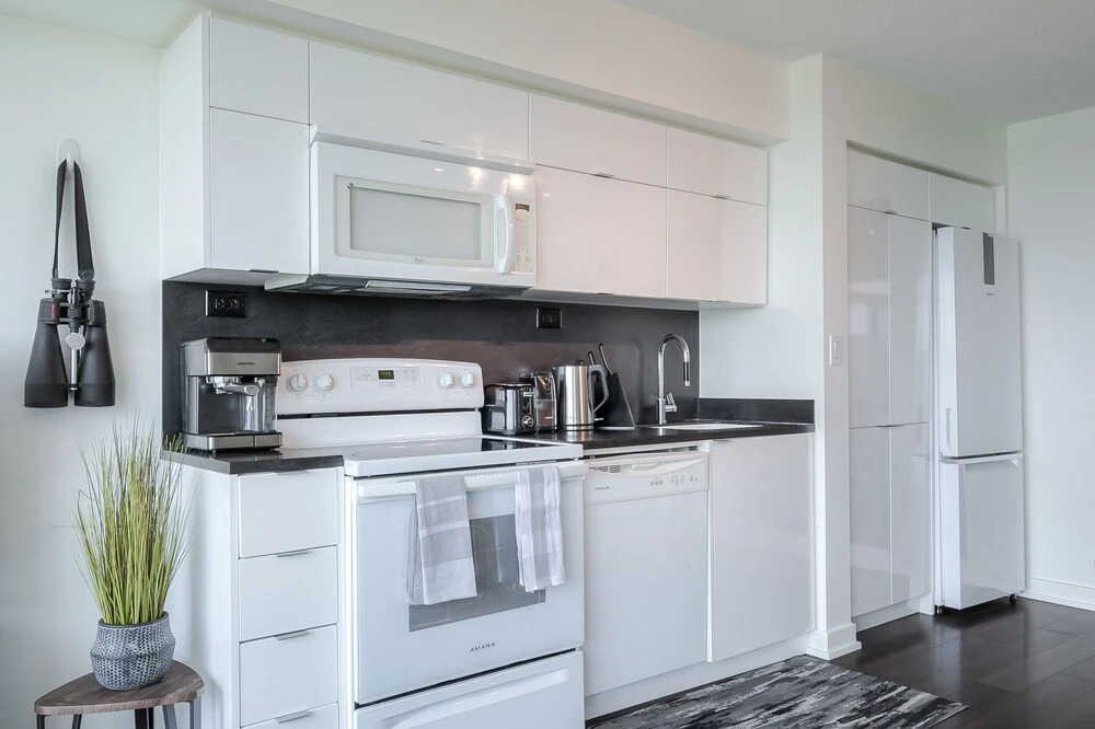 Waterfront Luxury Suites - фото 15