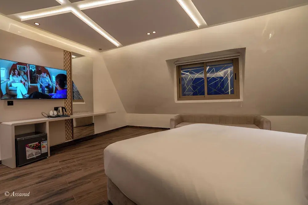 Comfort room