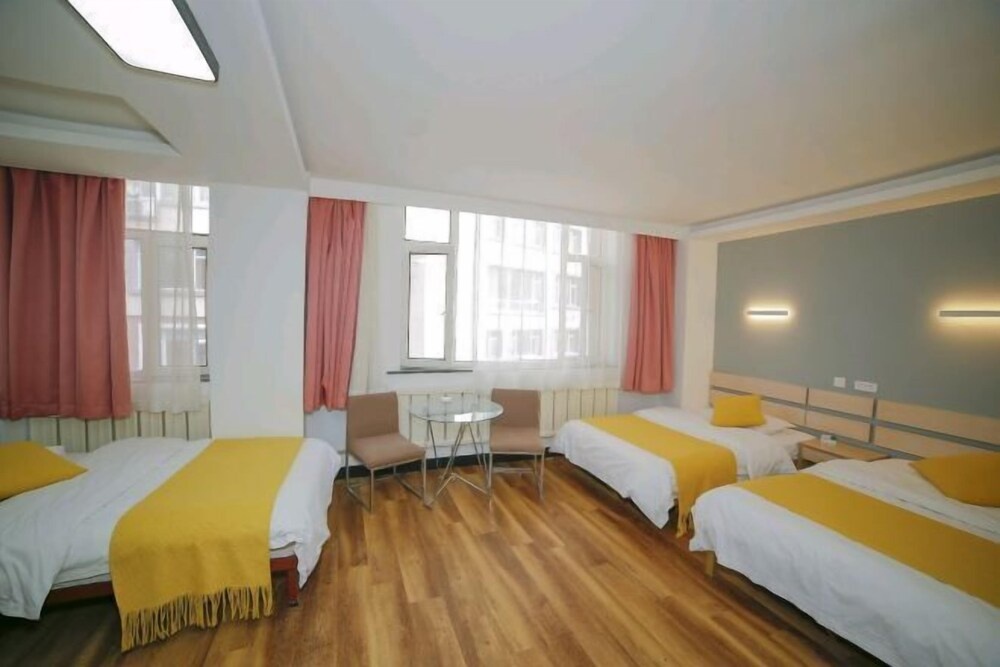Changchun Yuanyuan Business Hotel (Jida Second Hospital Yatai Hospital Area Branch) in Changchun