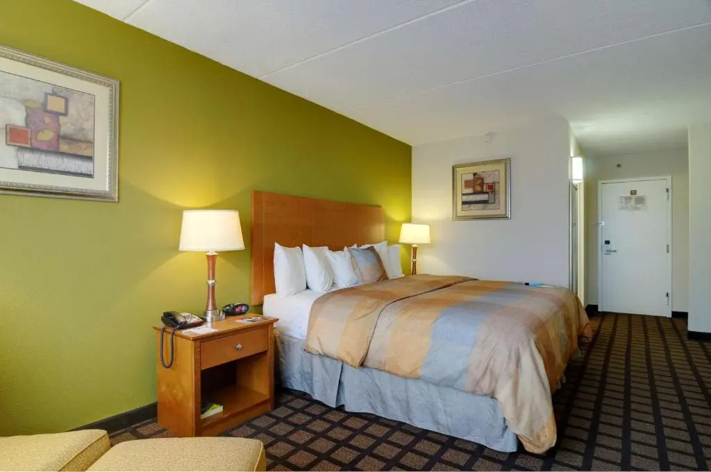 Best Western Plus Chicago Hillside - Chambres