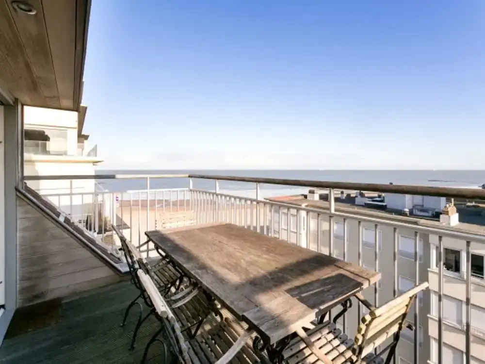 Duplex in Knokke-heist With Sea Views