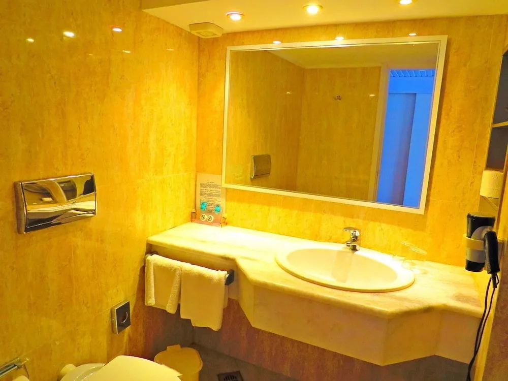Istron Bay Hotel - Chambres