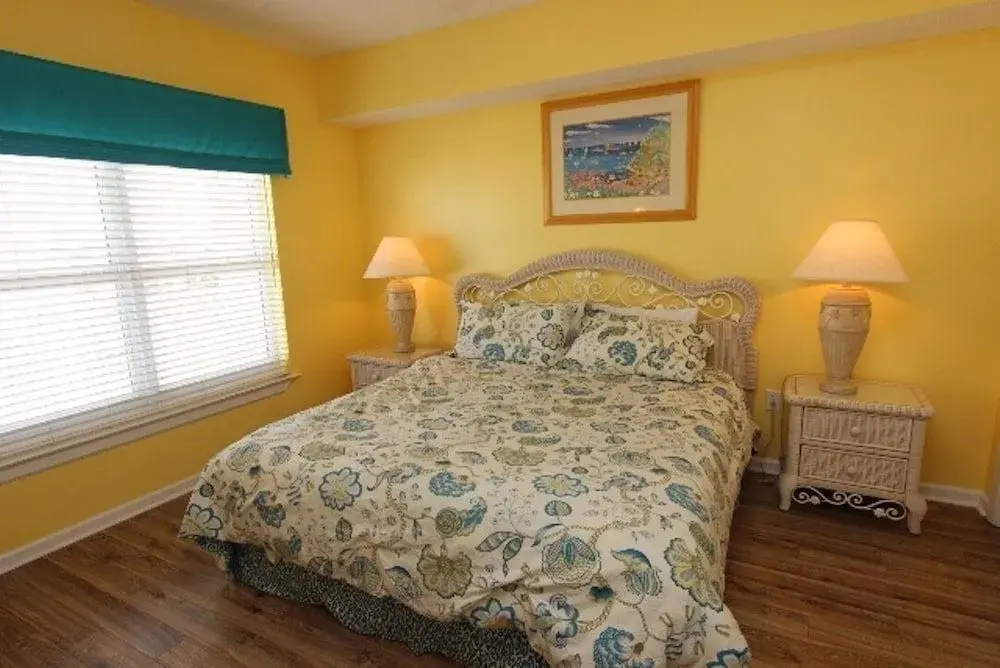 Majestic Sun 403A - 2 Br home by RedAwning