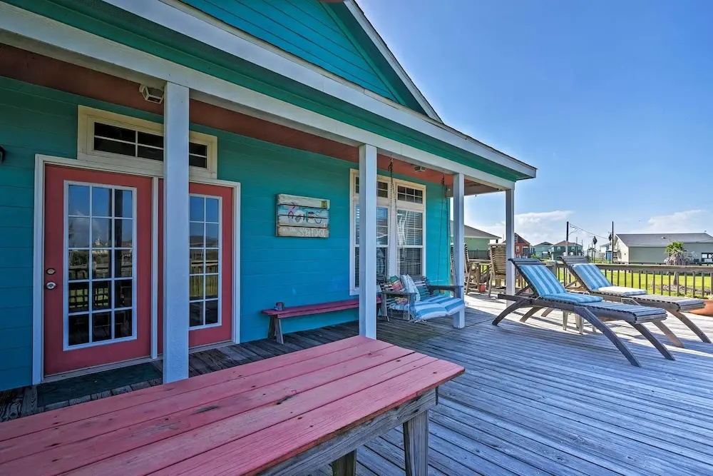 Walk to Crystal Beach: Coastal Home w/ Views!