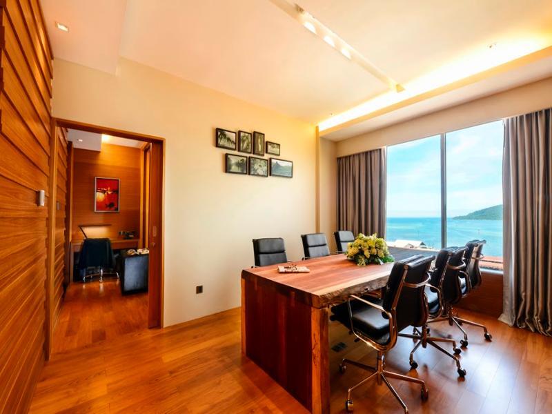 Horizon Hotel