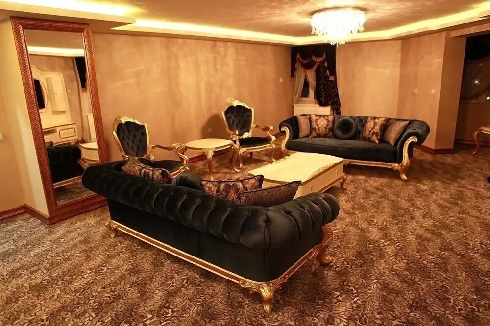 Royal Suite