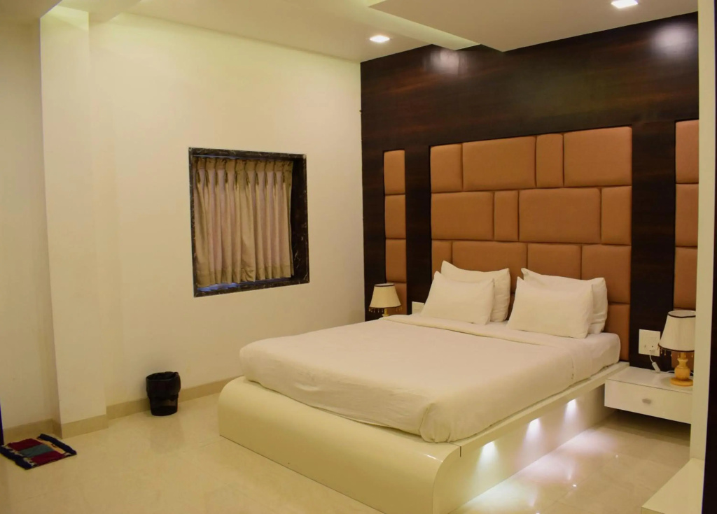 Rezo's Hotel - фото 3