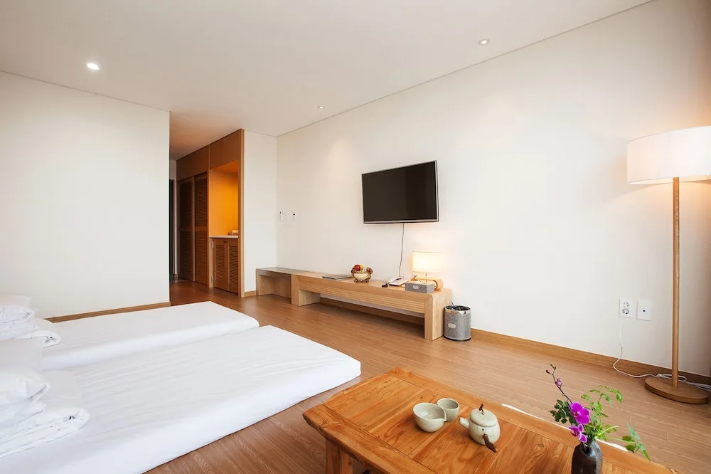 You Us Hotel - Chambres