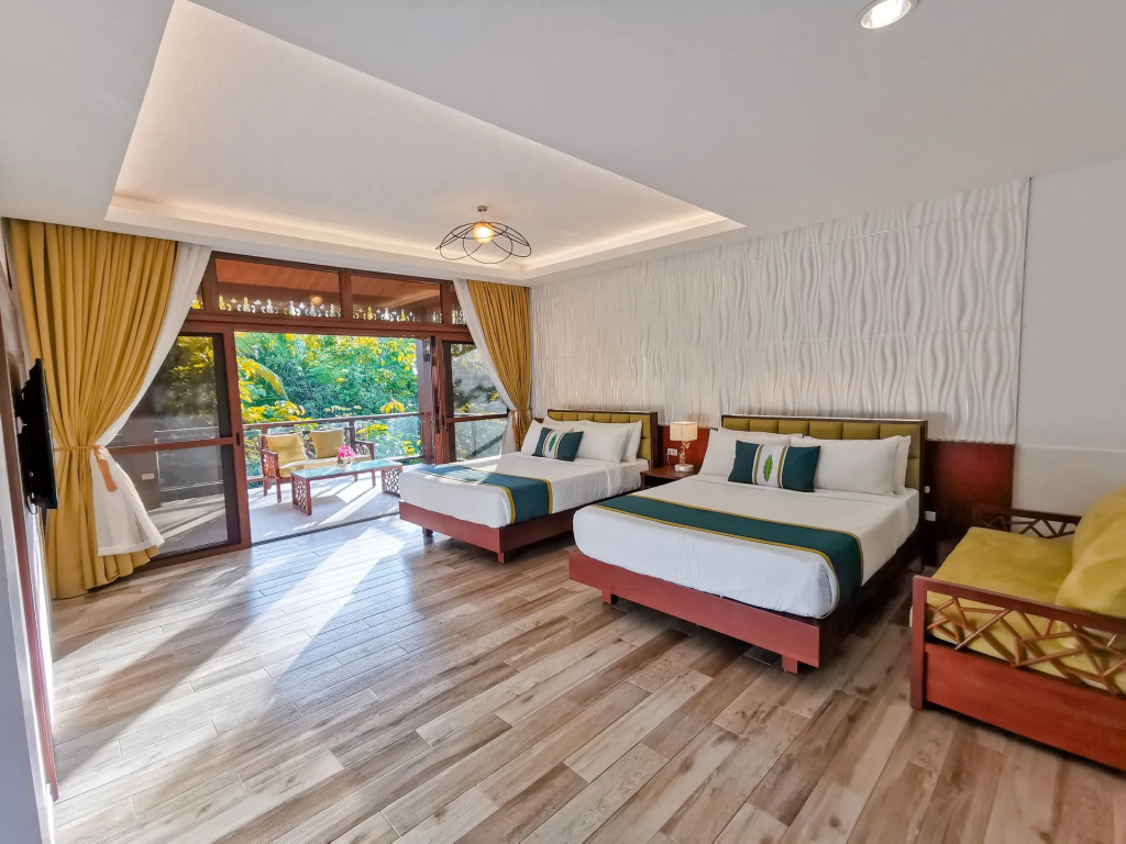 Premier Family room