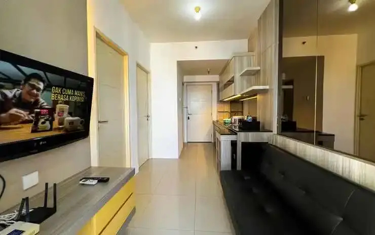 Tidy and Modern 2BR at Tanglin Supermall Mansion Apartment By Travelio