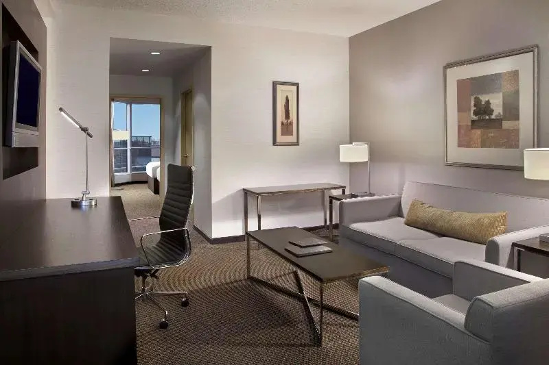 Hilton Toronto/Markham Suites Conference Centre & Spa - Chambres