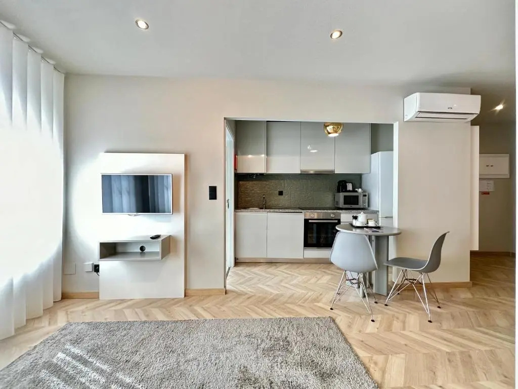 YOUROPO - Capela - Chambres
