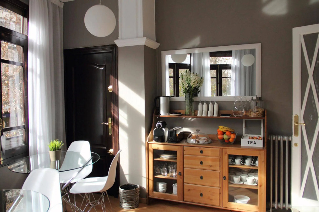 7 Moons Bed & Breakfast by null