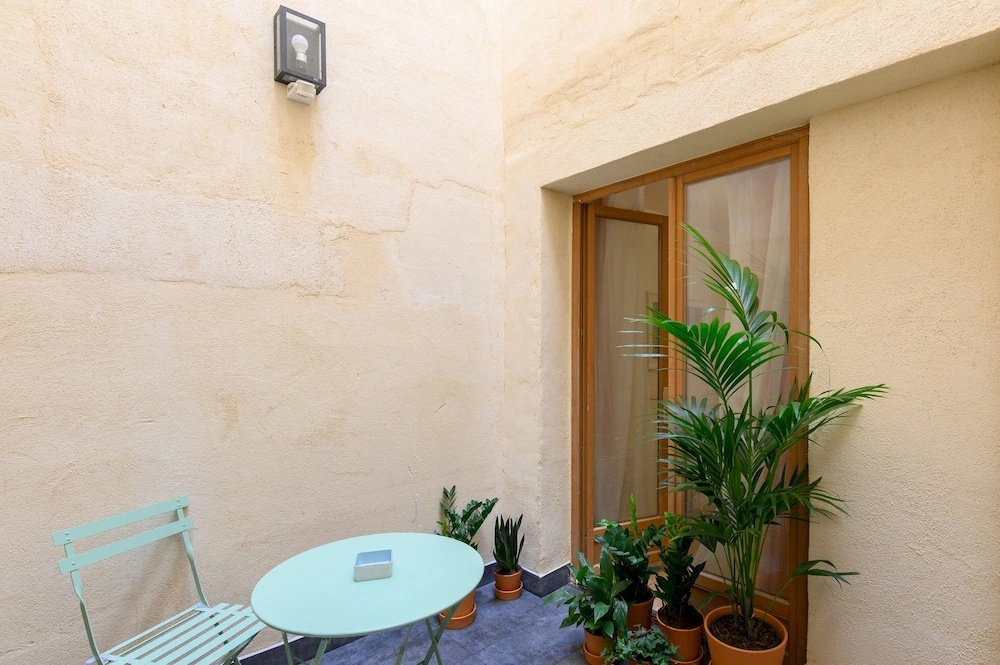 Suite Shalimar Great Apt Best Loc