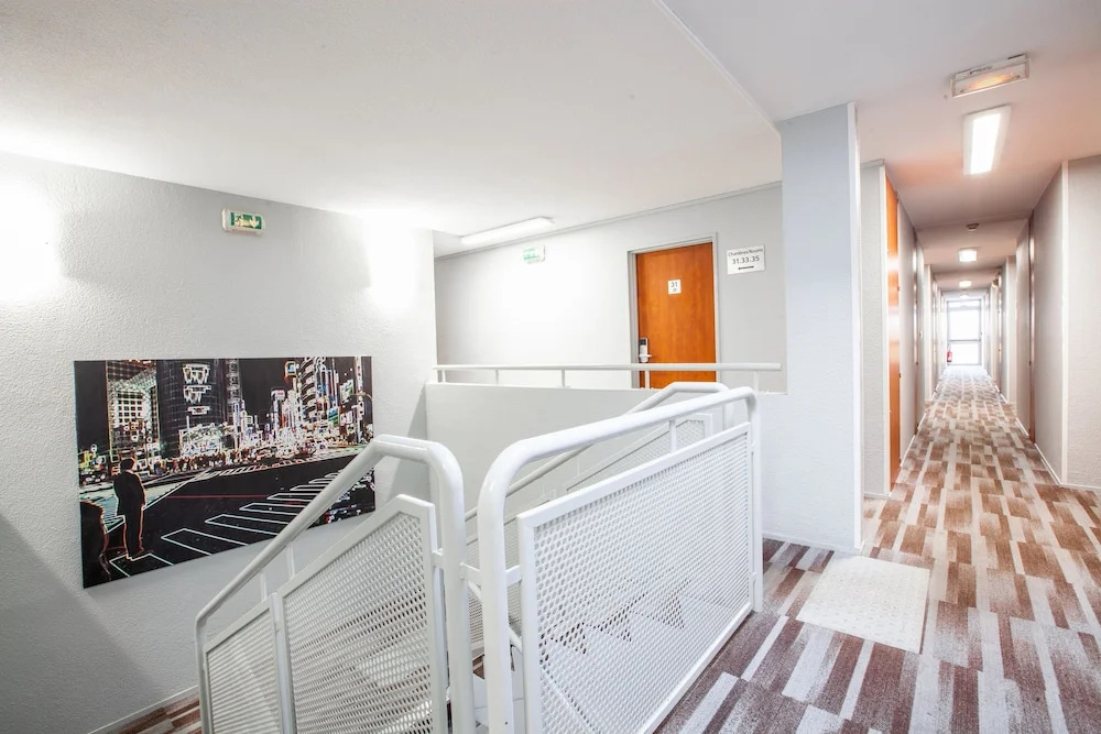 Best Hotel Lyon St Priest - Général