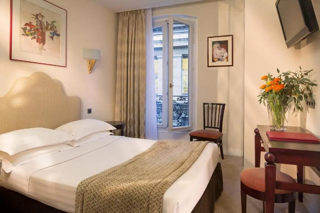 Standard Double room (full double bed)