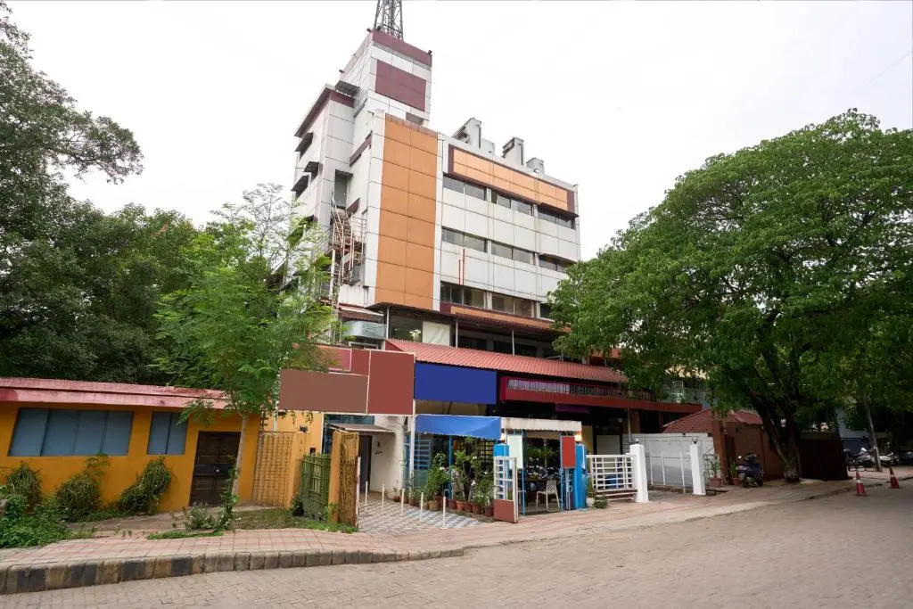 Itsy Hotels Aditya