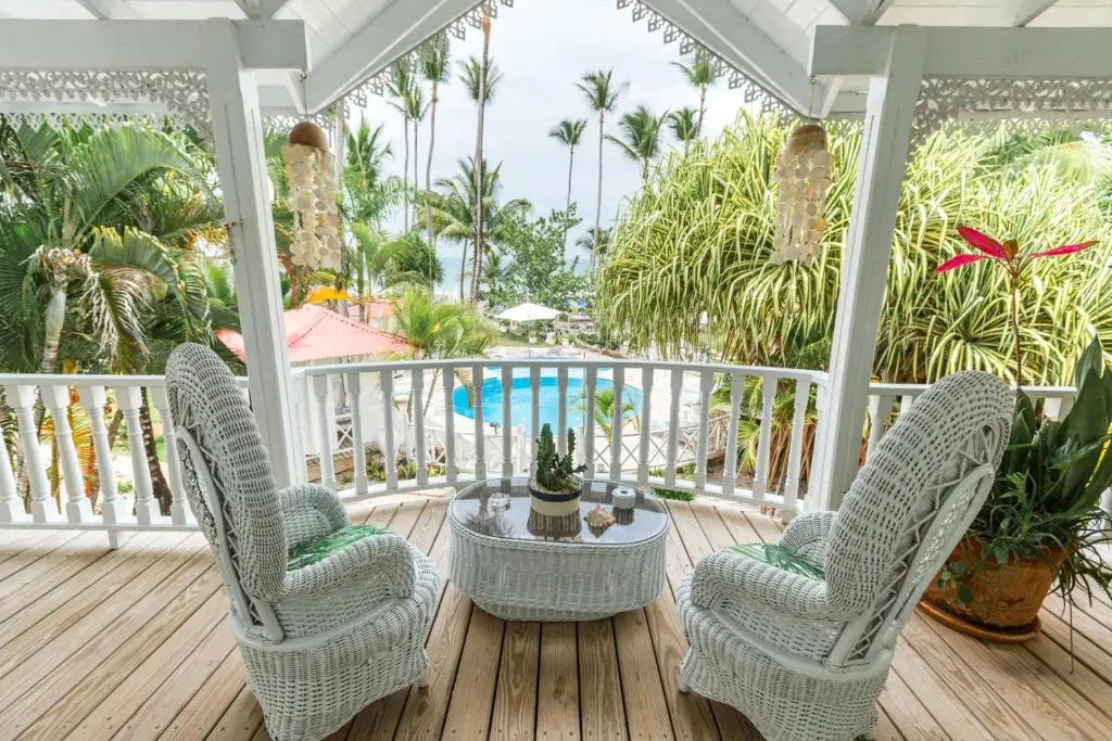Balcony & Terrace