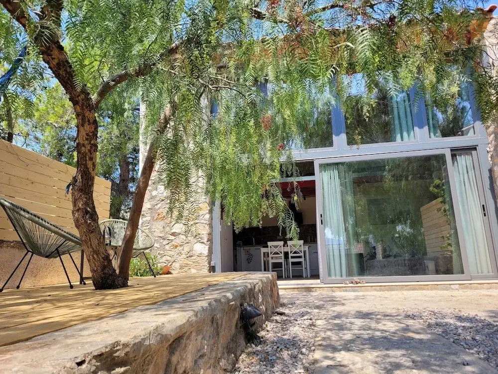 Adorable Entire Guest House Near Sounio, in Athens