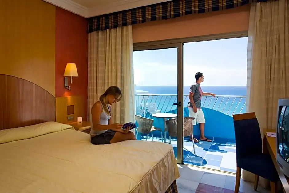 Standard room with sea view