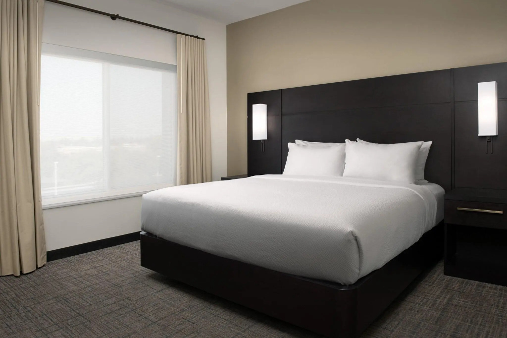 Residence Inn Fresno Clovis — 3