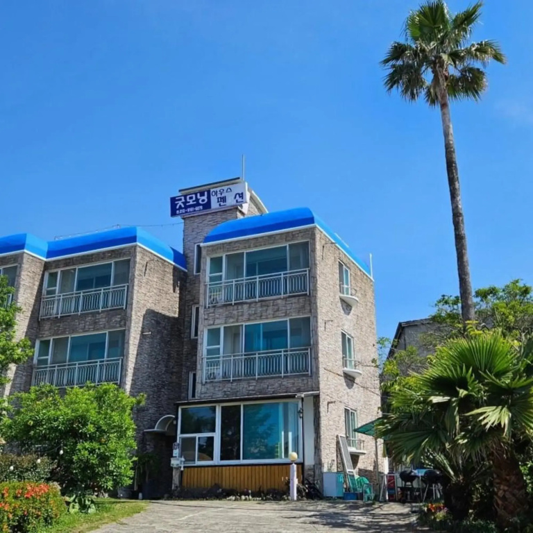 Good Morning House Pension in Seogwipo