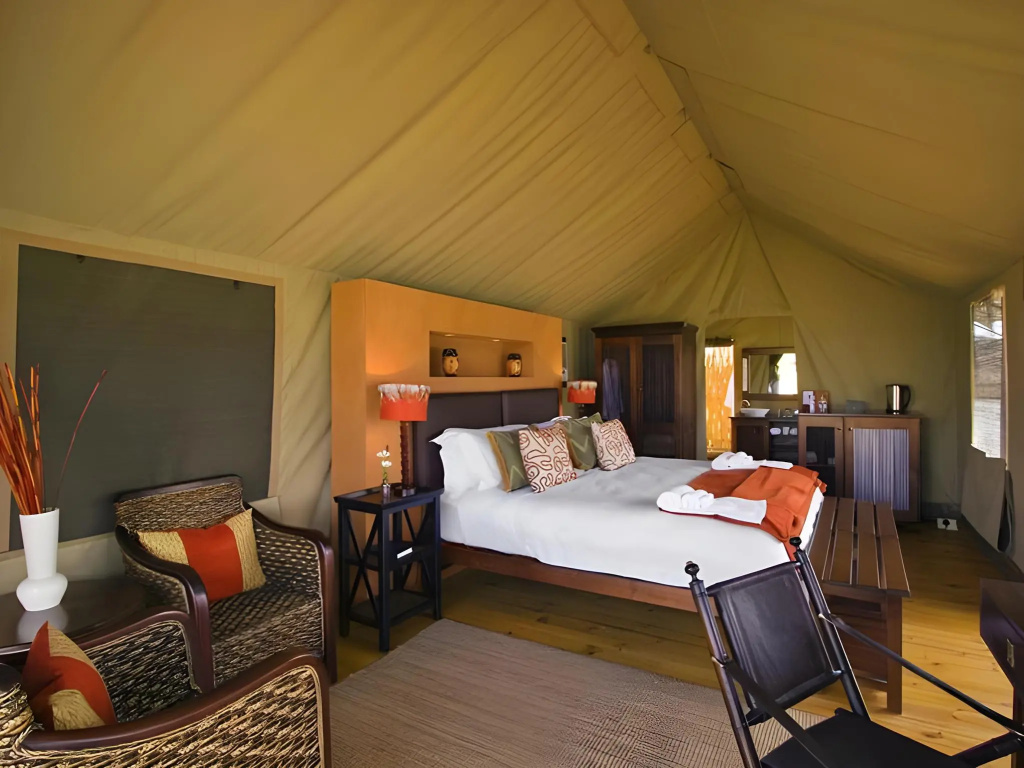 Buffelsdrift Game Lodge — 4