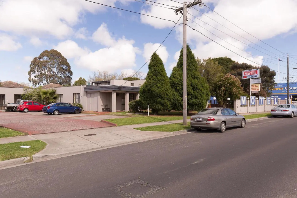 Chadstone Executive Motel