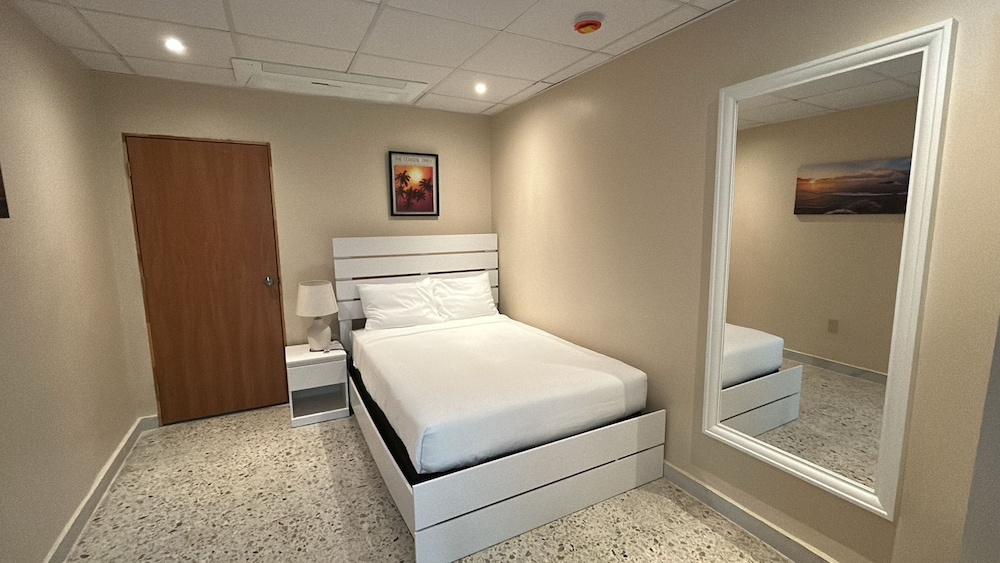 Economy room