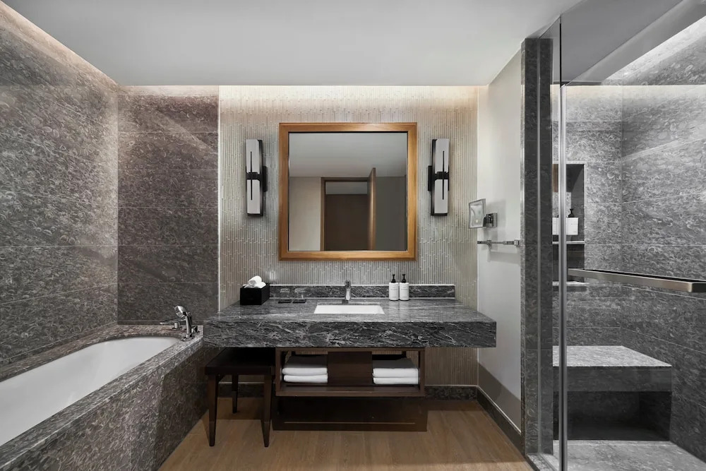 Intercontinental Phu Quoc Long Beach Resort