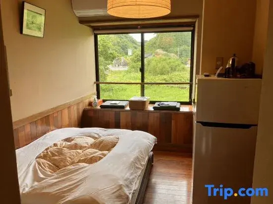 Standard Single room with river view