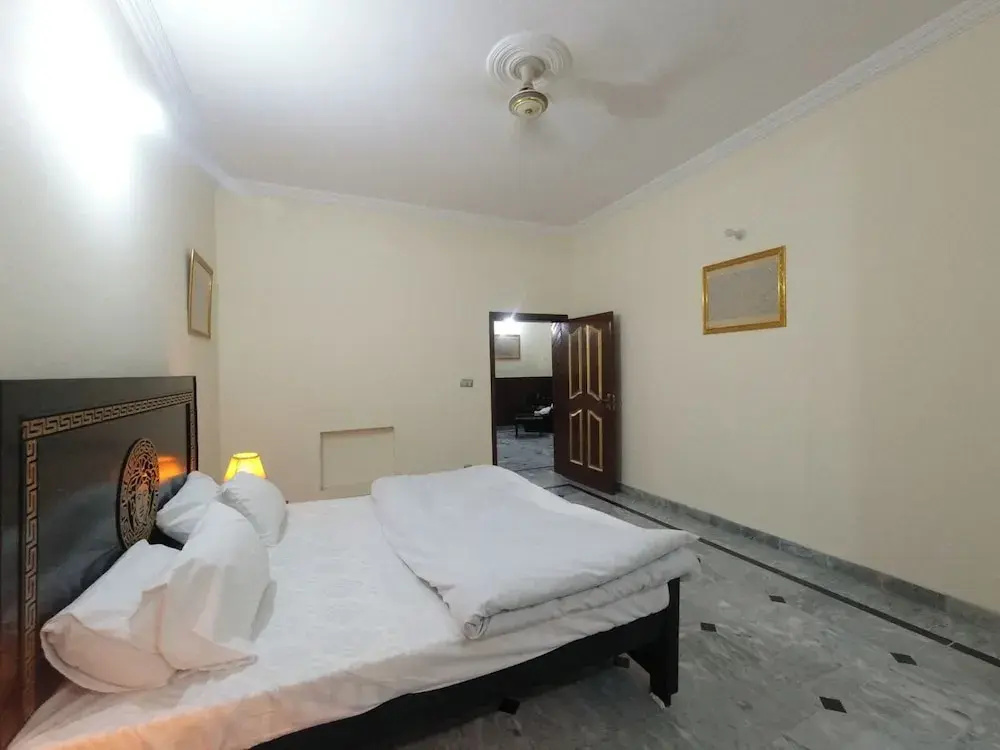 Room-cozy Guest Room in Rawalpindi - Sha