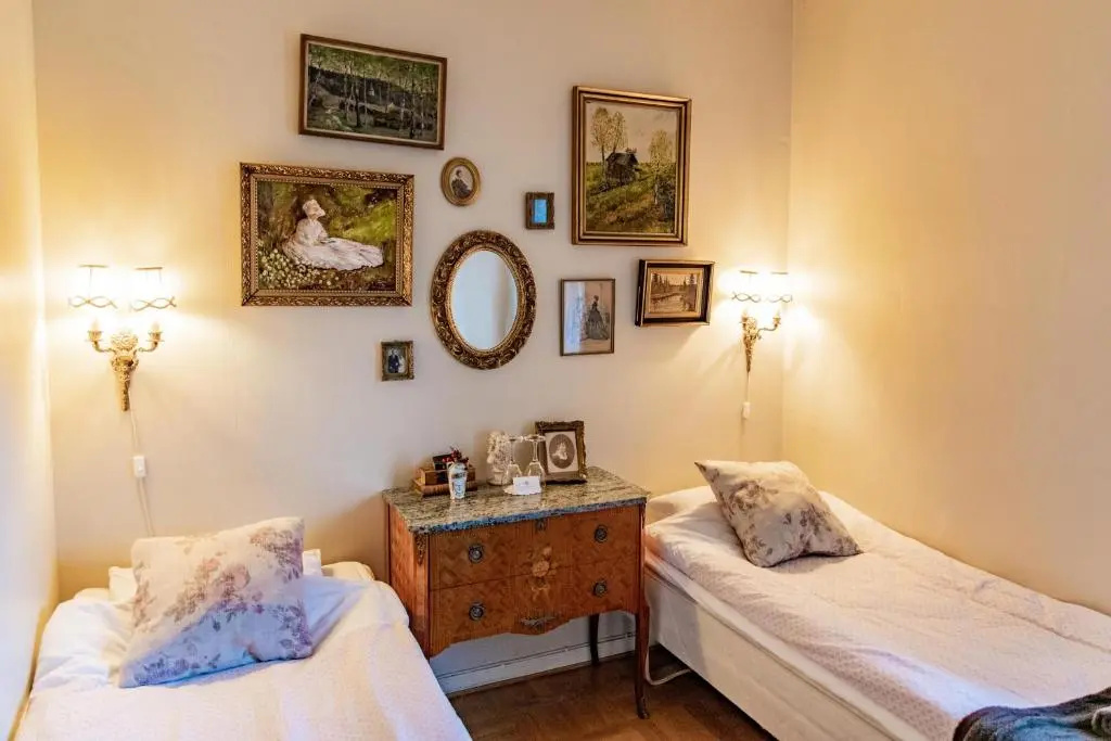 Standard Double room (twin beds)