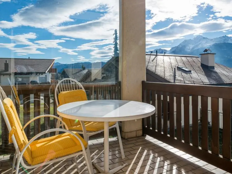 Balcony & Terrace