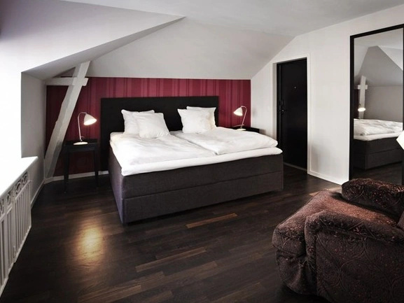 Economy room