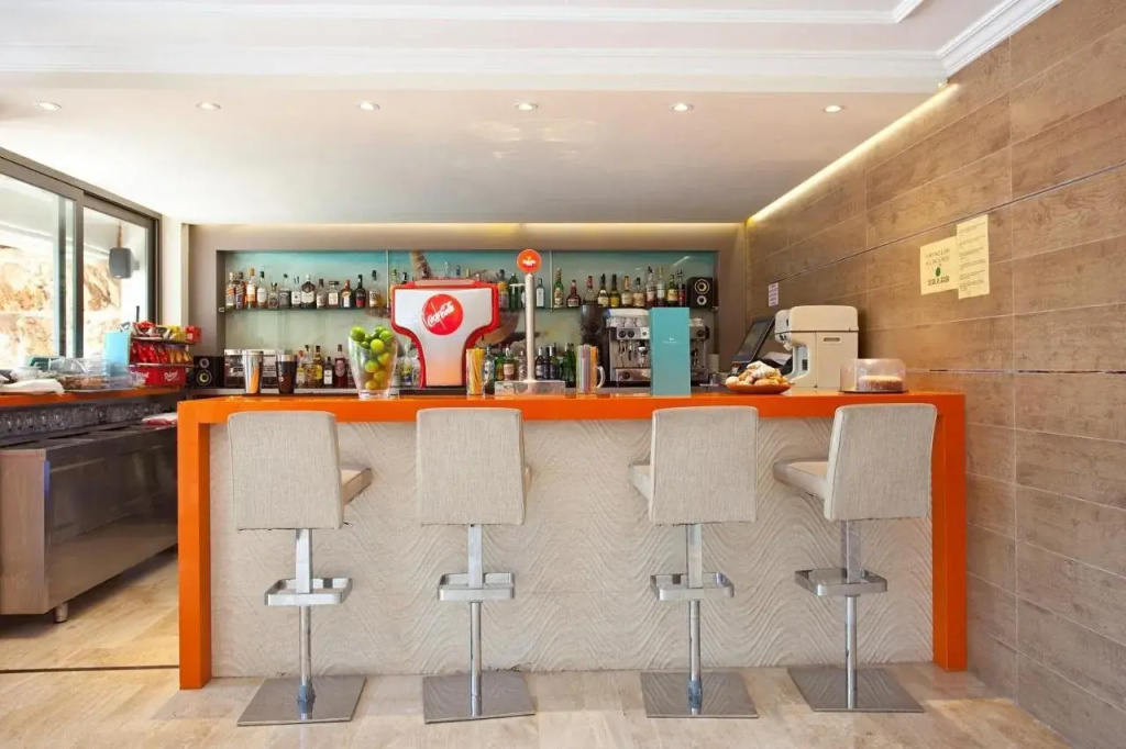 Hotel photo 20