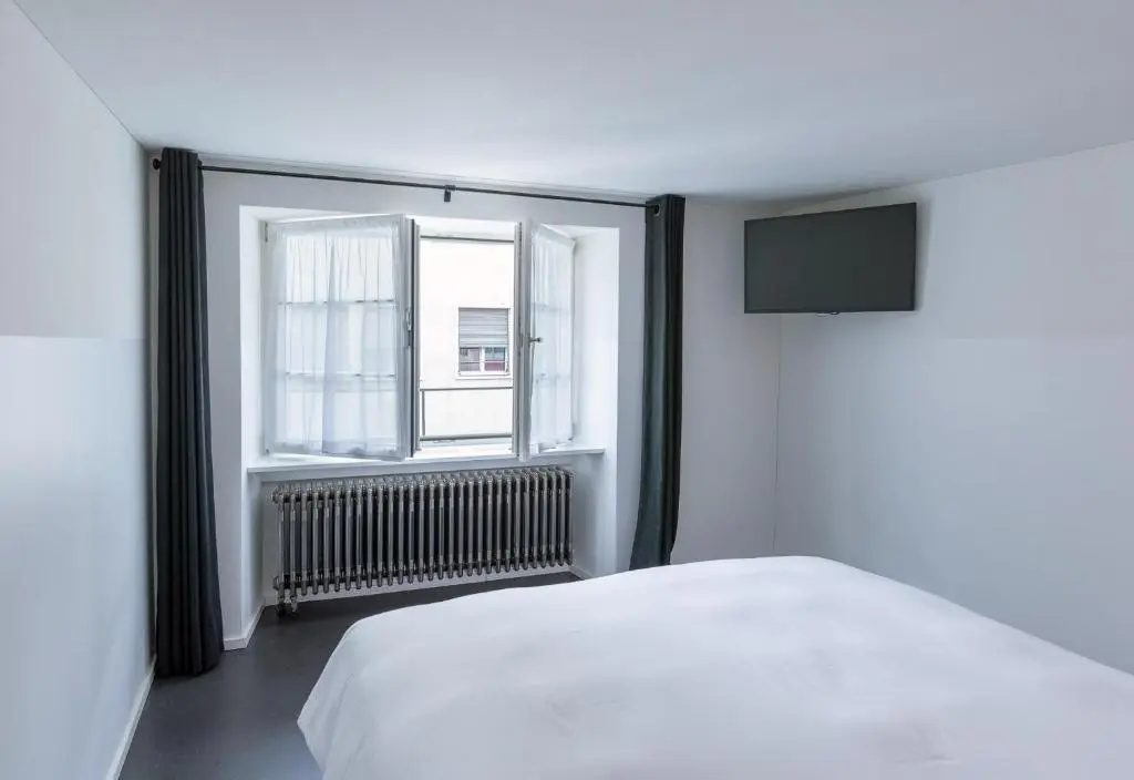 Tiny Single room