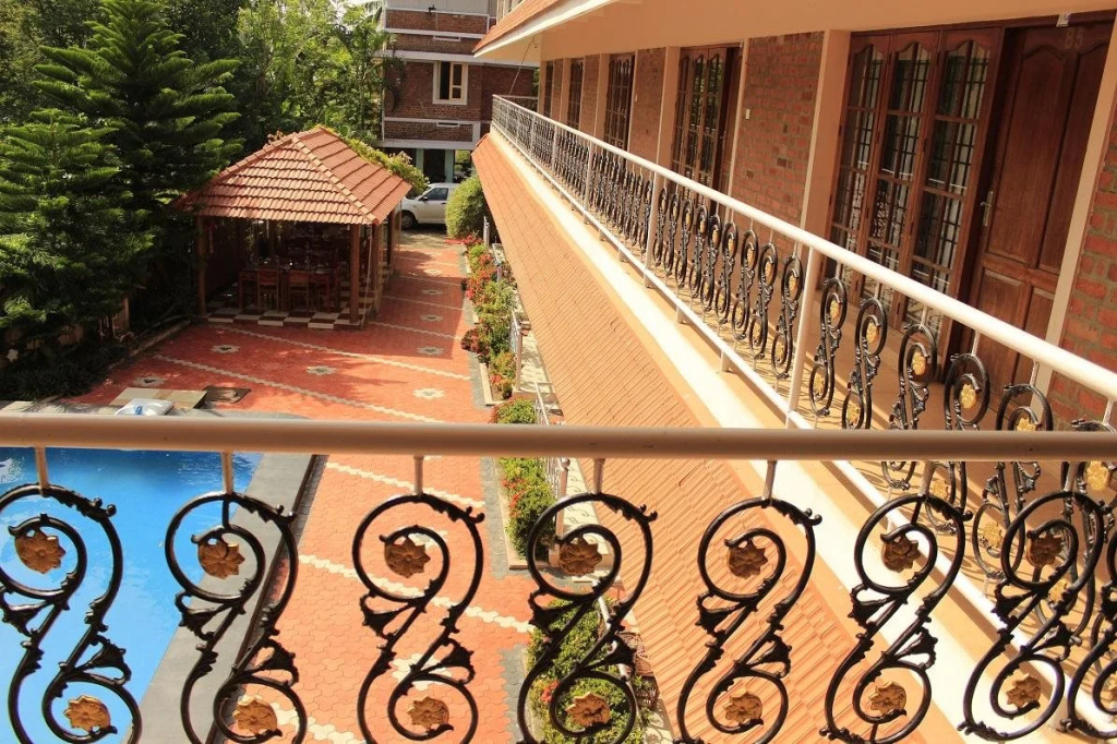 Balcony & Terrace