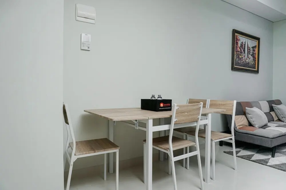 Deluxe Puri Mansion 1br Apartment with Sofa Bed in Jakarta