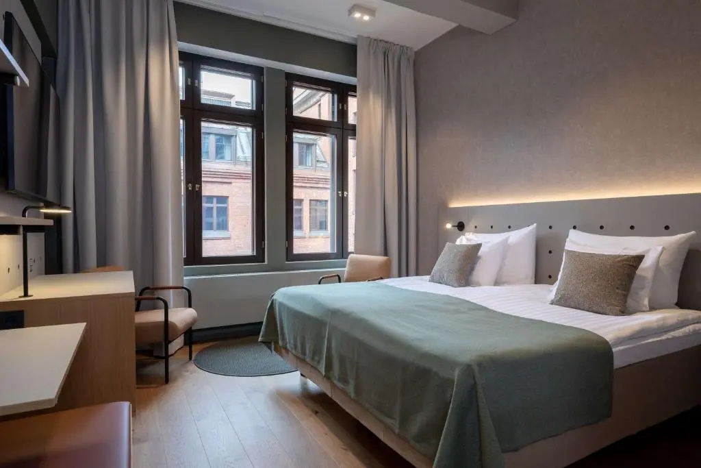 Superior Double room (full double bed)