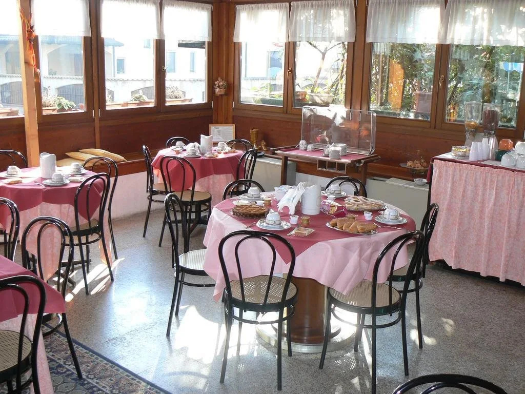 HOTEL NAPOLEON Srl - Général