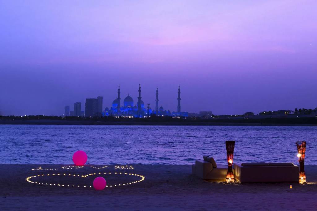 Shangri-La Hotel Apartments Qaryat Al Beri - фото 14