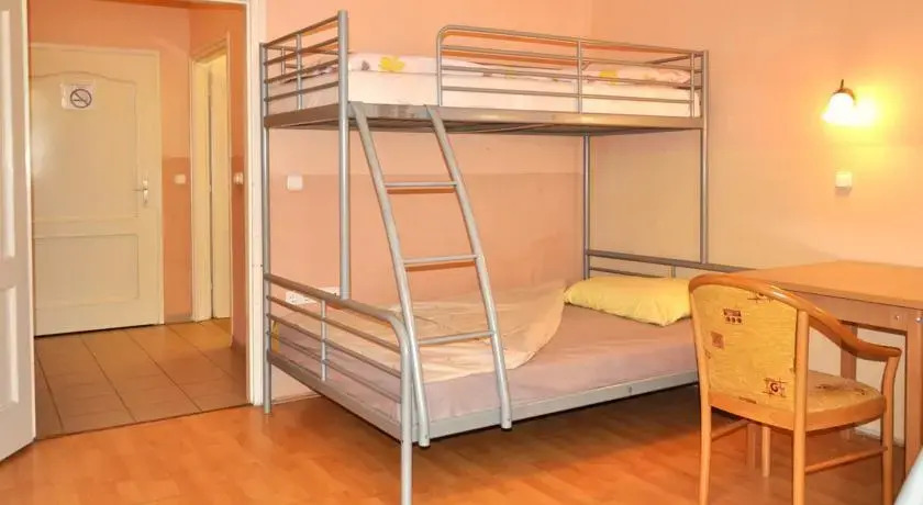 Miksz Hostel - фото 10