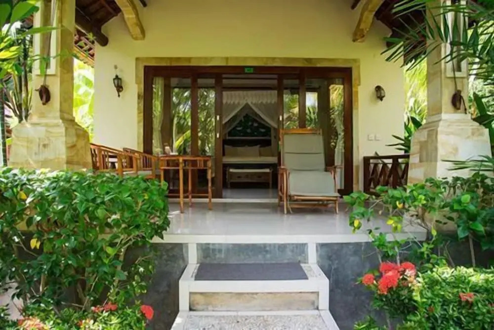 Arya Amed Beach Resort