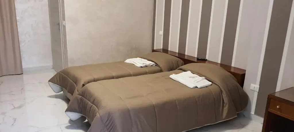 Hotel Holiday - Chambres