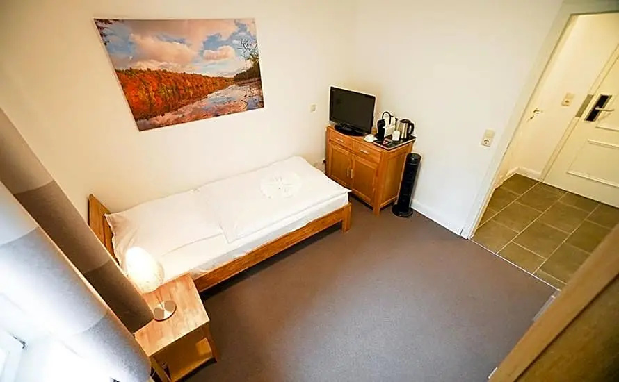 Hotel Waldhalle - Chambres