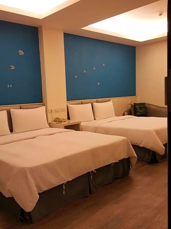 Economy room