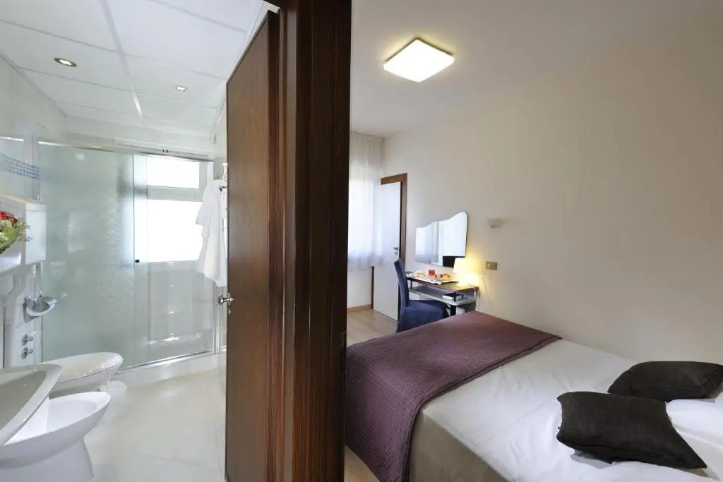 Hotel Eros - Chambres