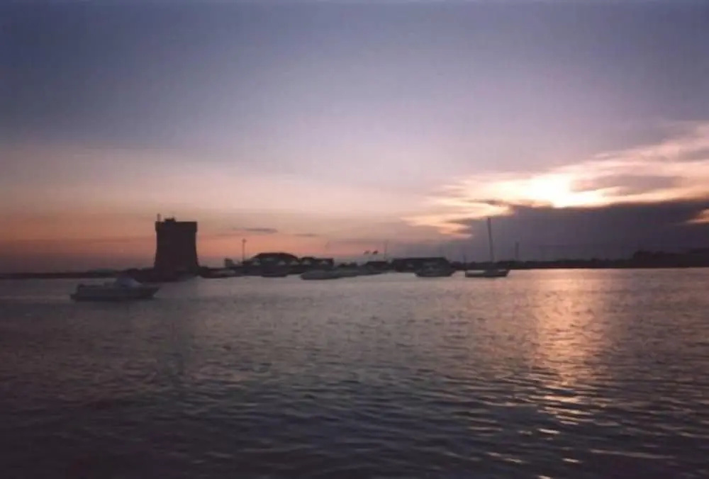 Beach & Waterfront